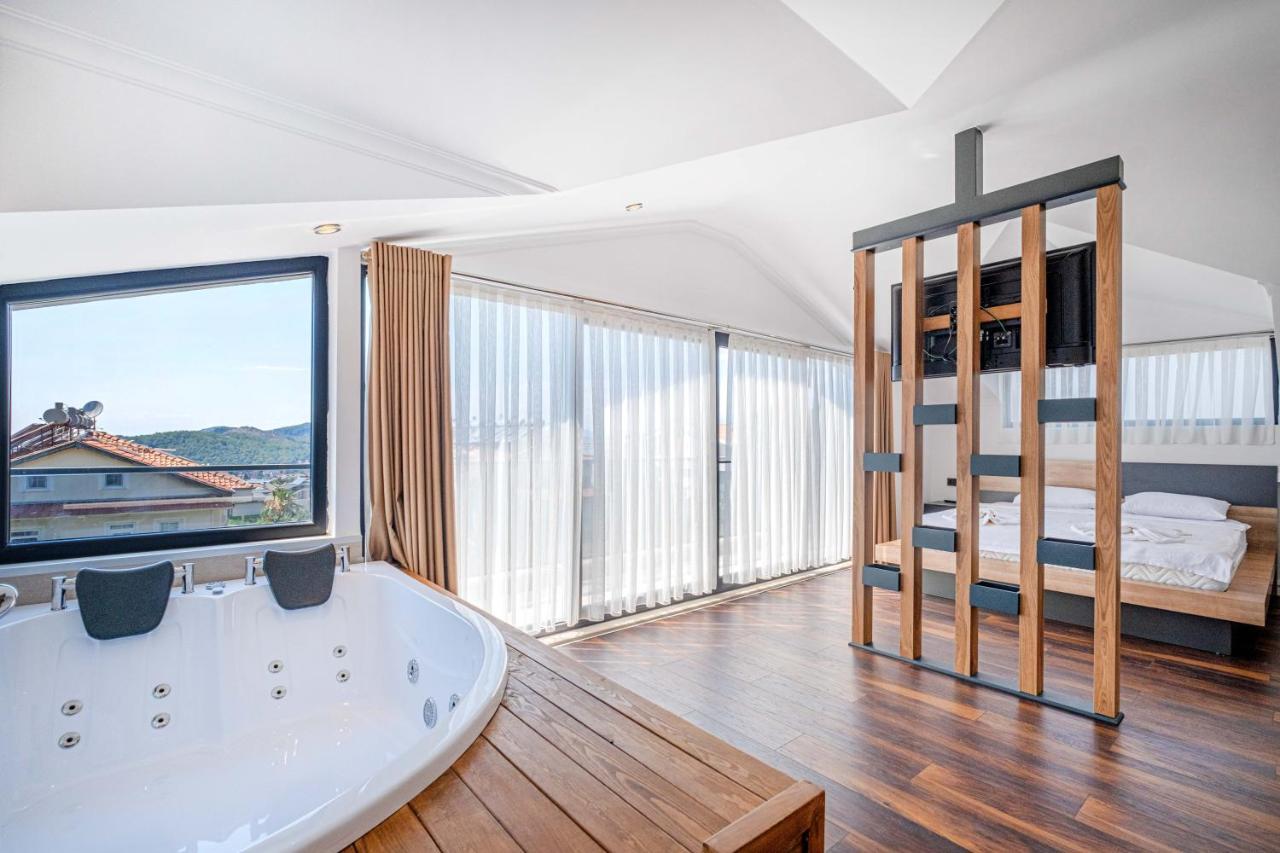 Luxurylifevillas 1-2-3-4 Fethiye Exteriör bild