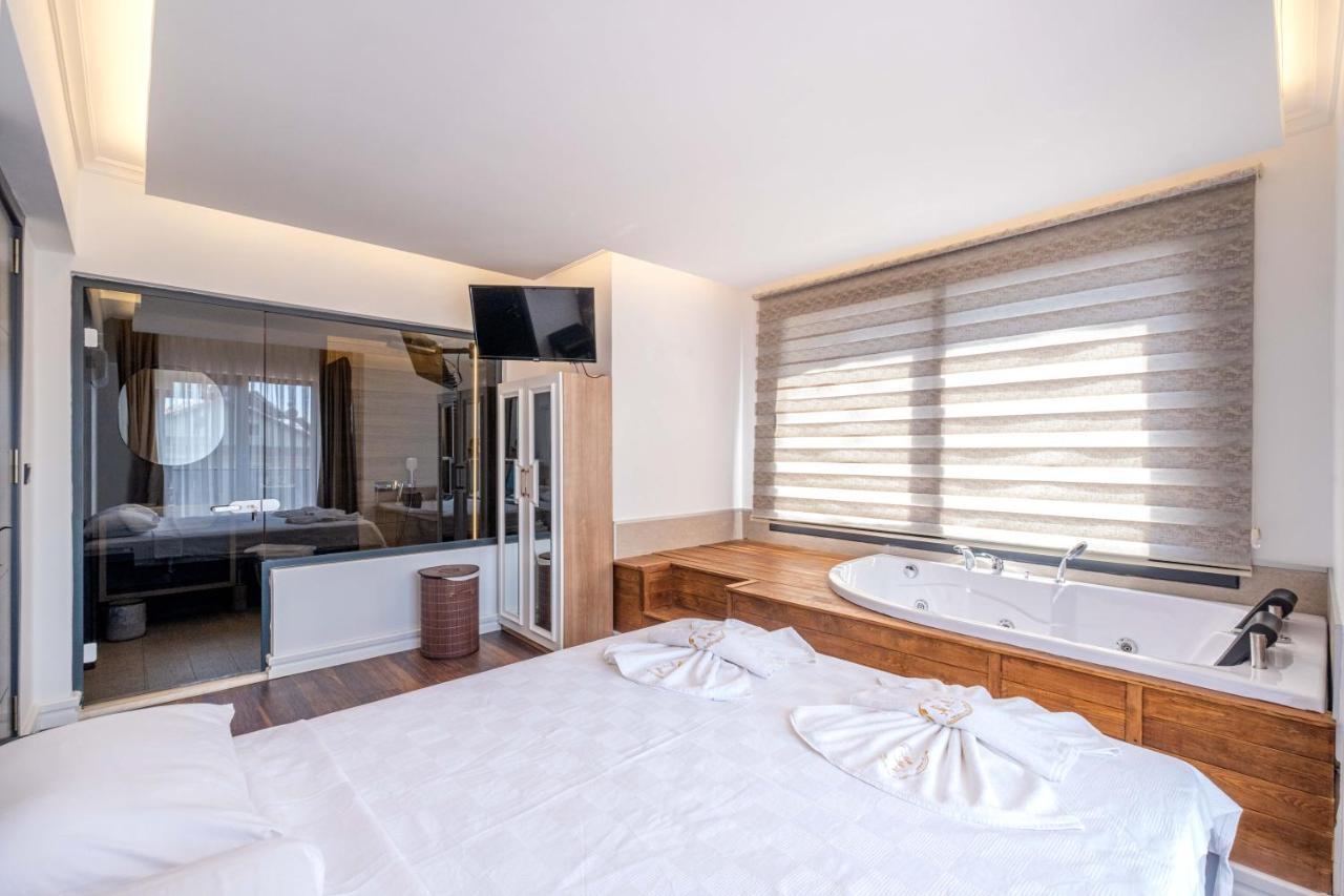 Luxurylifevillas 1-2-3-4 Fethiye Exteriör bild